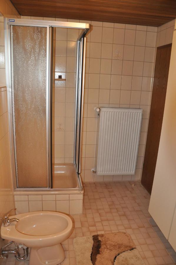 Rentrisch Am Waldrand Sankt Ingbert Exterior foto